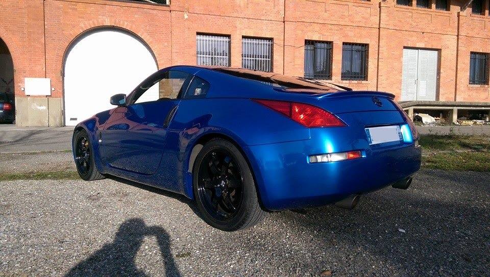 nissan 350 z blue