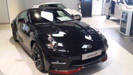 370 NISMO 2018 1.jpg