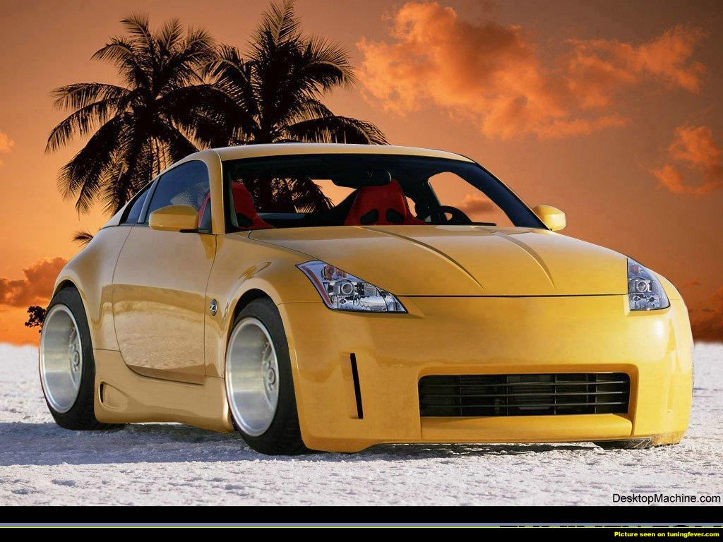 Nissan 350z желтая